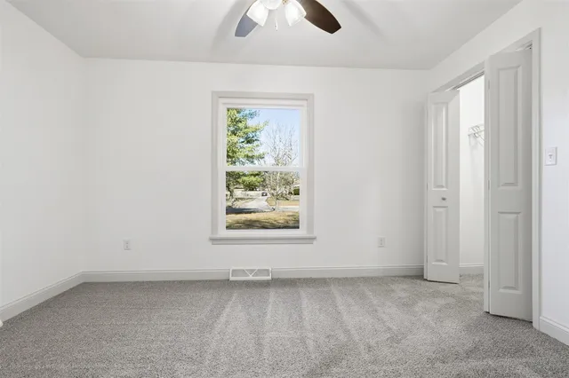 $399,000 | 3009 East Oakland Avenue, Bloomington, IL 61704