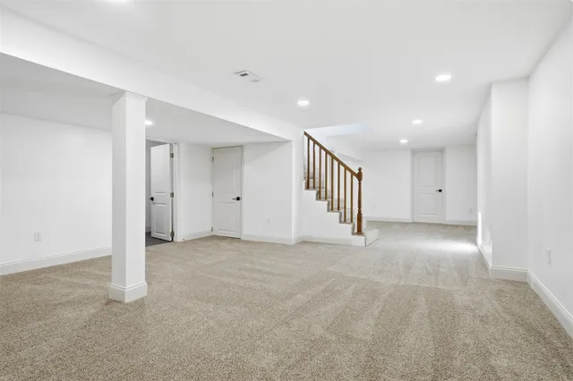 $399,000 | 3009 East Oakland Avenue, Bloomington, IL 61704