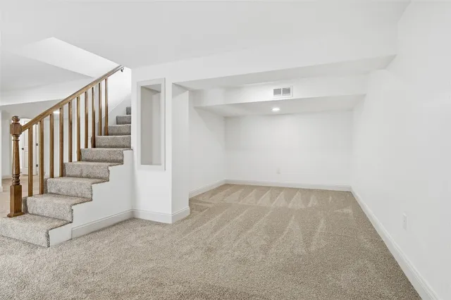 $399,000 | 3009 East Oakland Avenue, Bloomington, IL 61704