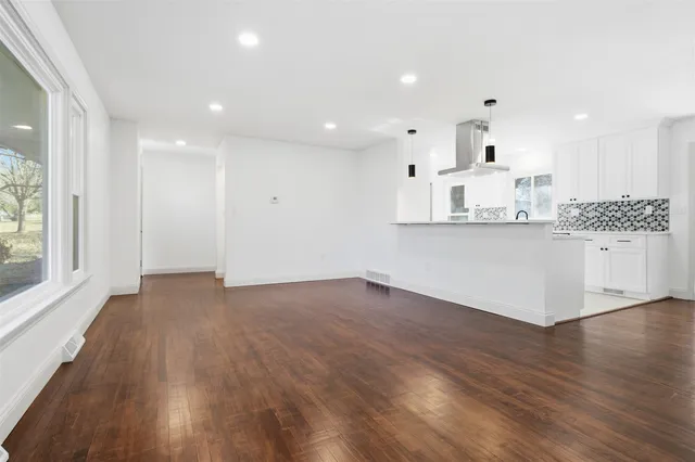 $399,000 | 3009 East Oakland Avenue, Bloomington, IL 61704