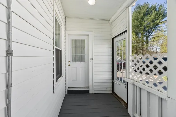 $320,000 | 15 R Warren Avenue, Unit 15R, Chelmsford, MA 01824