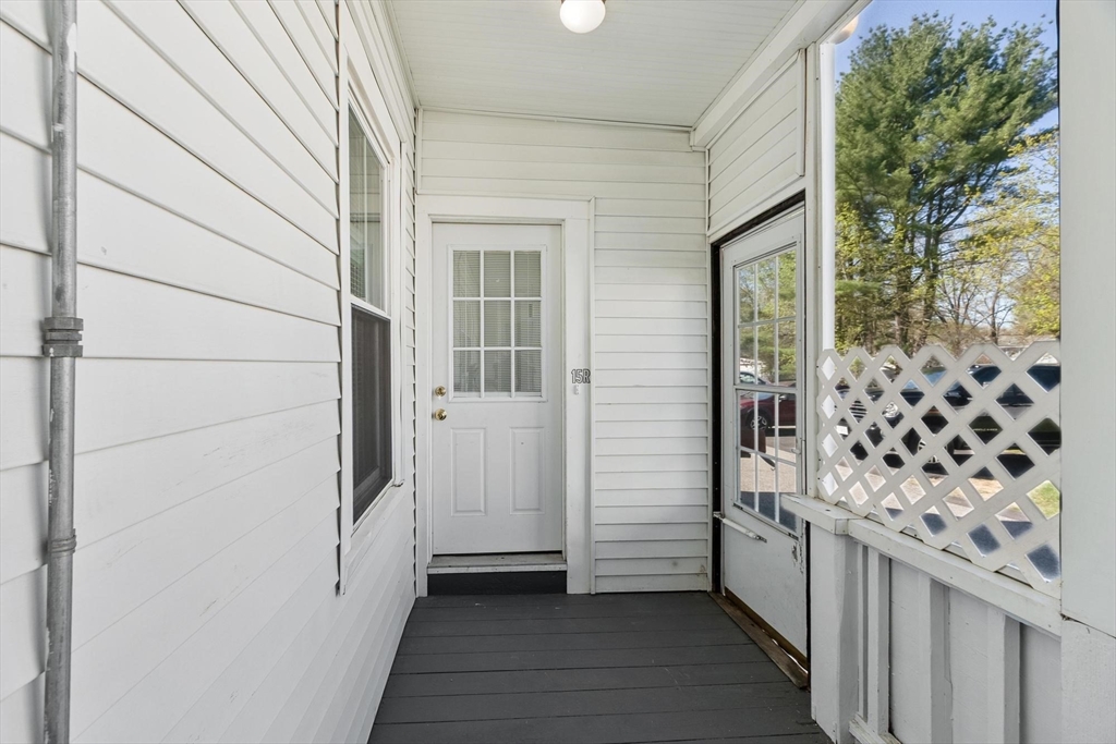 15 R Warren Avenue, Unit 15R Chelmsford, MA 01824 - Photo 16 of 20