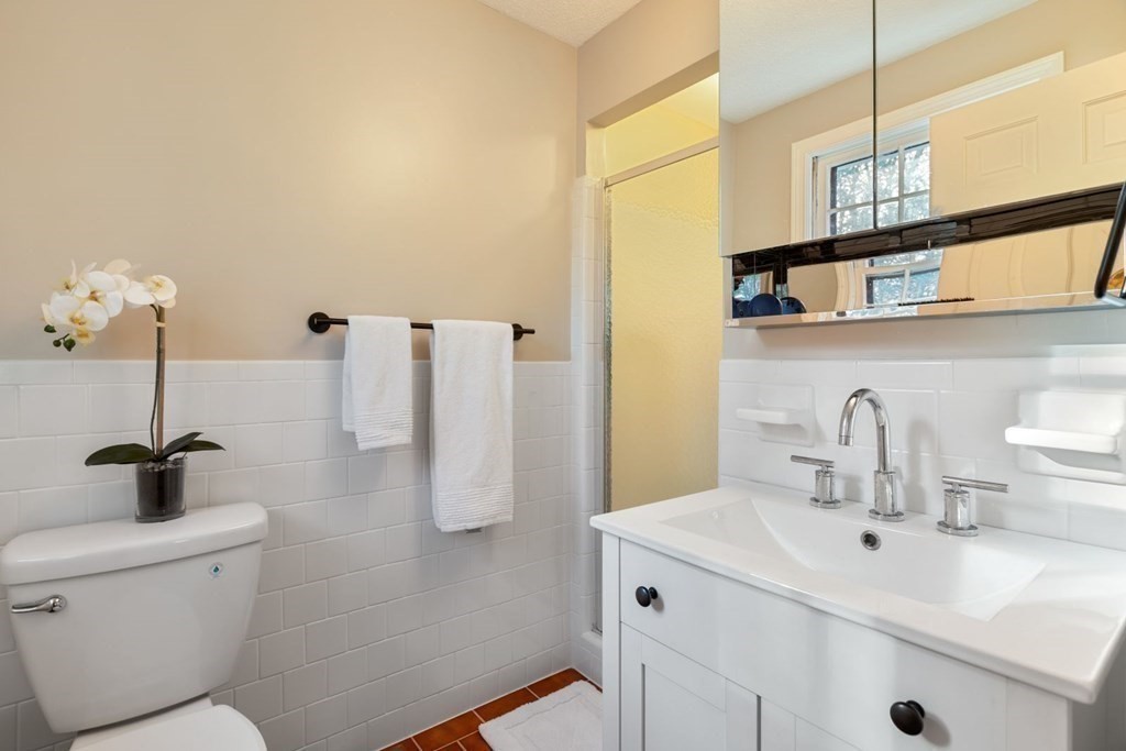 53 Intervale Road Sudbury, MA 01776 - Photo 13 of 23