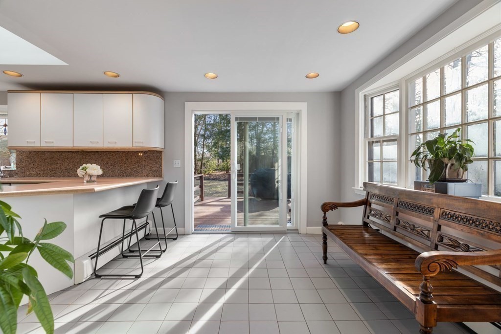 53 Intervale Road Sudbury, MA 01776 - Photo 8 of 23