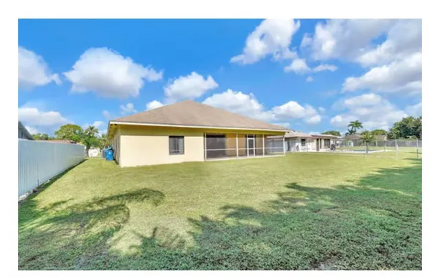 $750,000 | 123 Bilbao Street, Royal Palm Beach, FL 33411