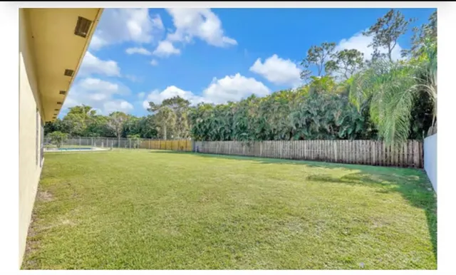$750,000 | 123 Bilbao Street, Royal Palm Beach, FL 33411