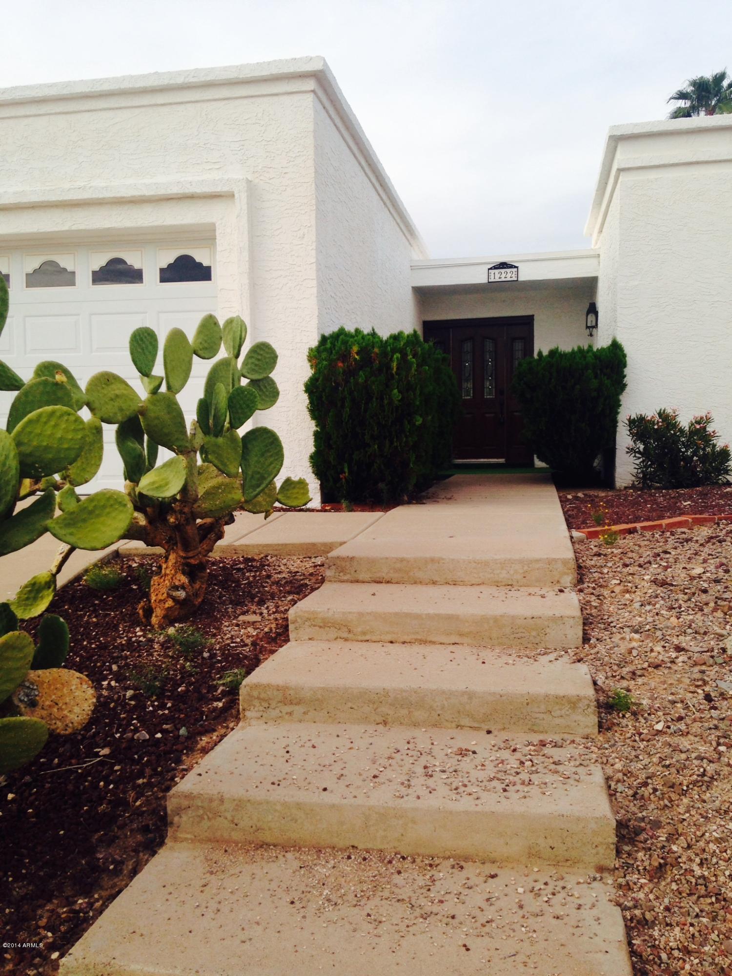 1222 East Winged Foot Road Phoenix, AZ 85022 - Photo 3 of 25 photo 2