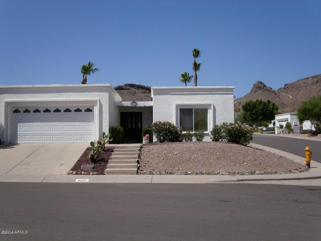 1222 East Winged Foot Road Phoenix, AZ 85022 - Photo 6 of 25 a9