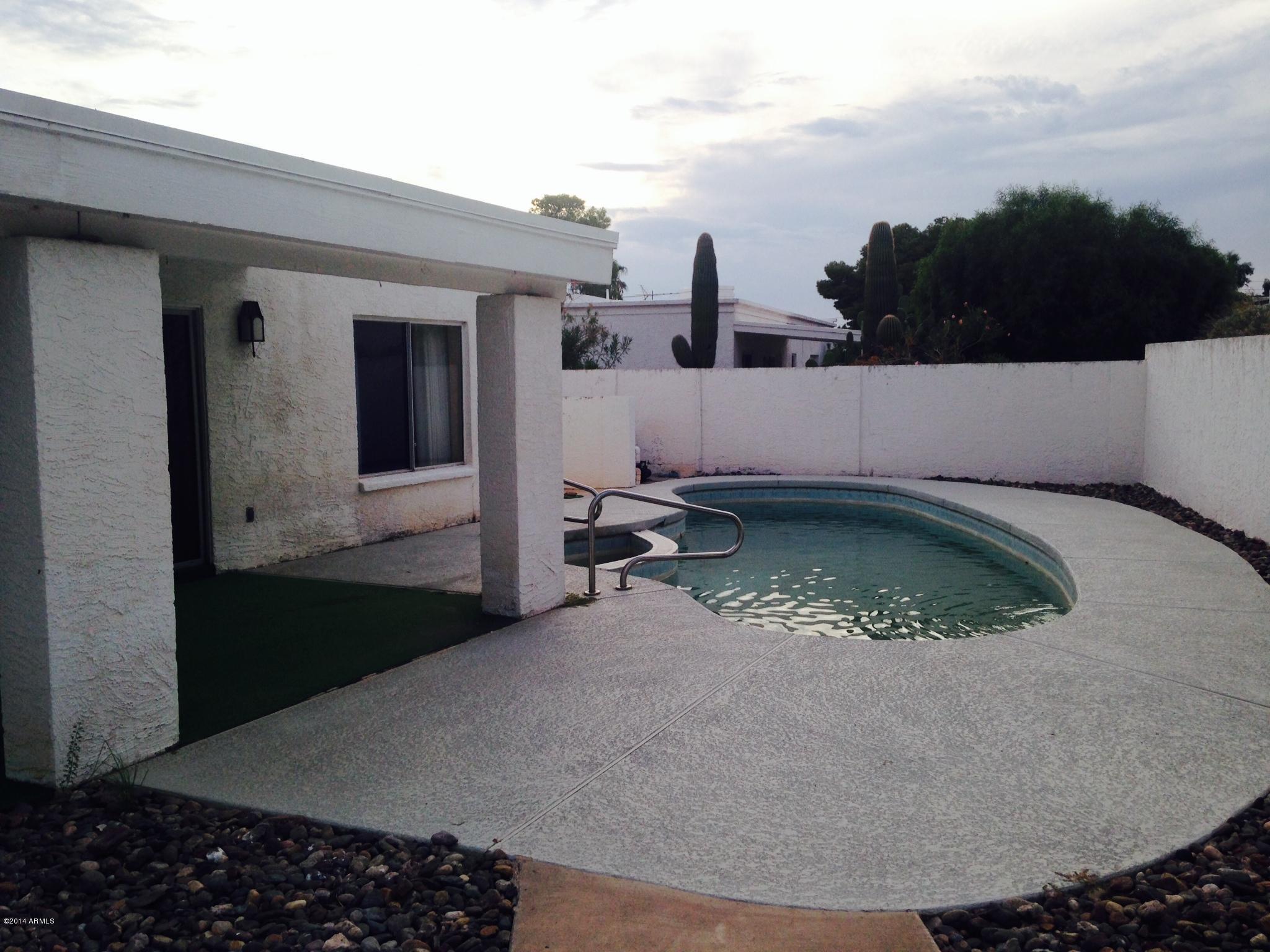 1222 East Winged Foot Road Phoenix, AZ 85022 - Photo 7 of 25 photo 10