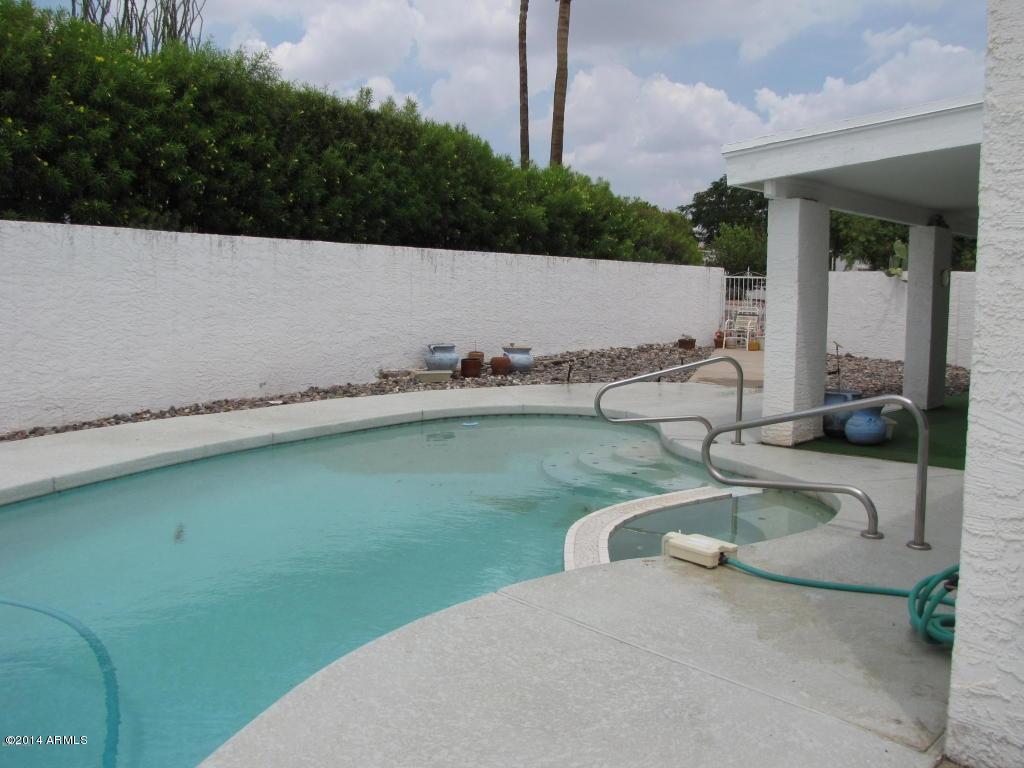 1222 East Winged Foot Road Phoenix, AZ 85022 - Photo 10 of 25 a5