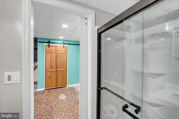 a view of elevator with hallway
