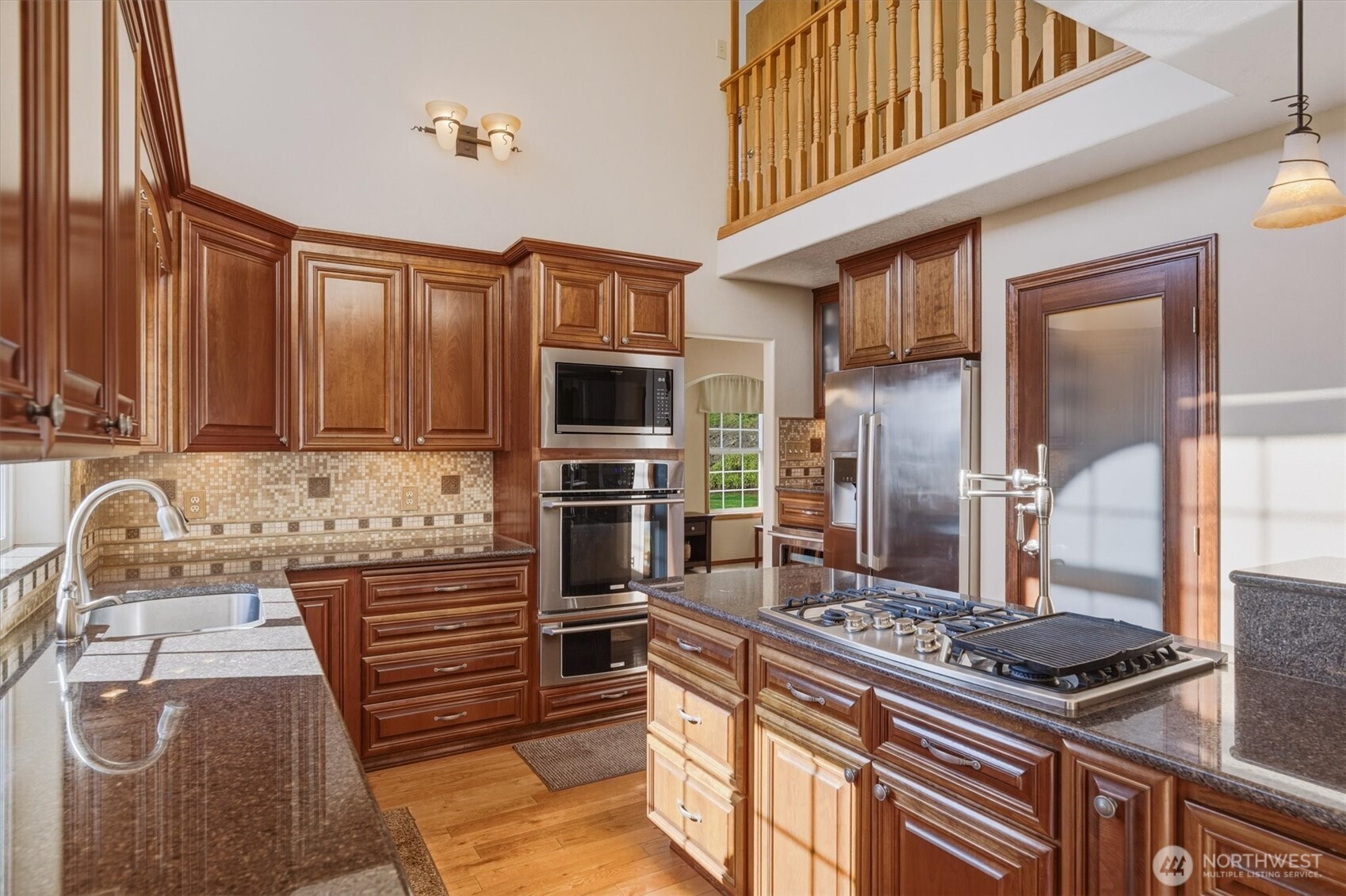 440 North Maple Hill Road Kelso, WA 98626 - Photo 6 of 40