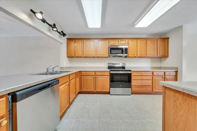 $320,000 | 8416 Stoney Corner Lane, Roanoke, VA 24019