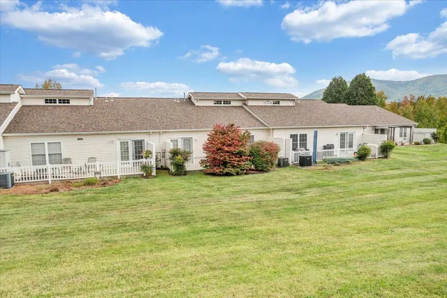 $320,000 | 8416 Stoney Corner Lane, Roanoke, VA 24019