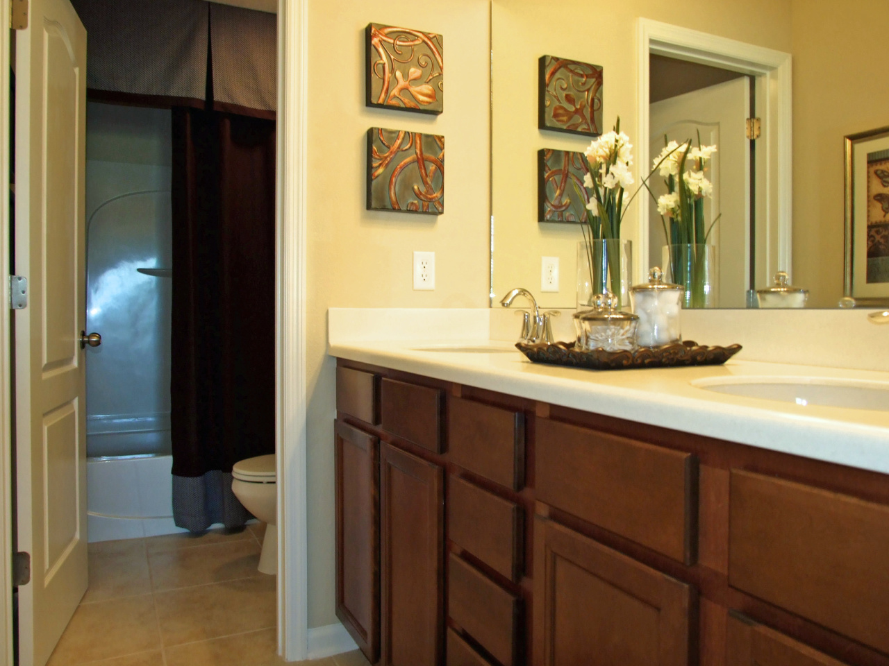 3890 Chasing Falls Road, Unit 30 Orange Park, FL 32065 - Photo 12 of 28 Oak Model - Secondary Bathroom