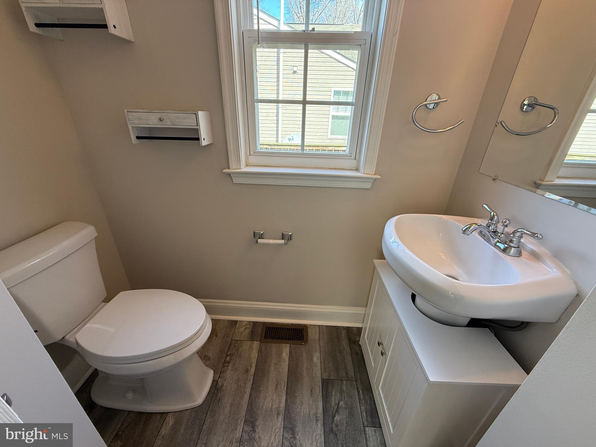 238 5th Street Colonial Beach, VA 22443 - Photo 11 of 28