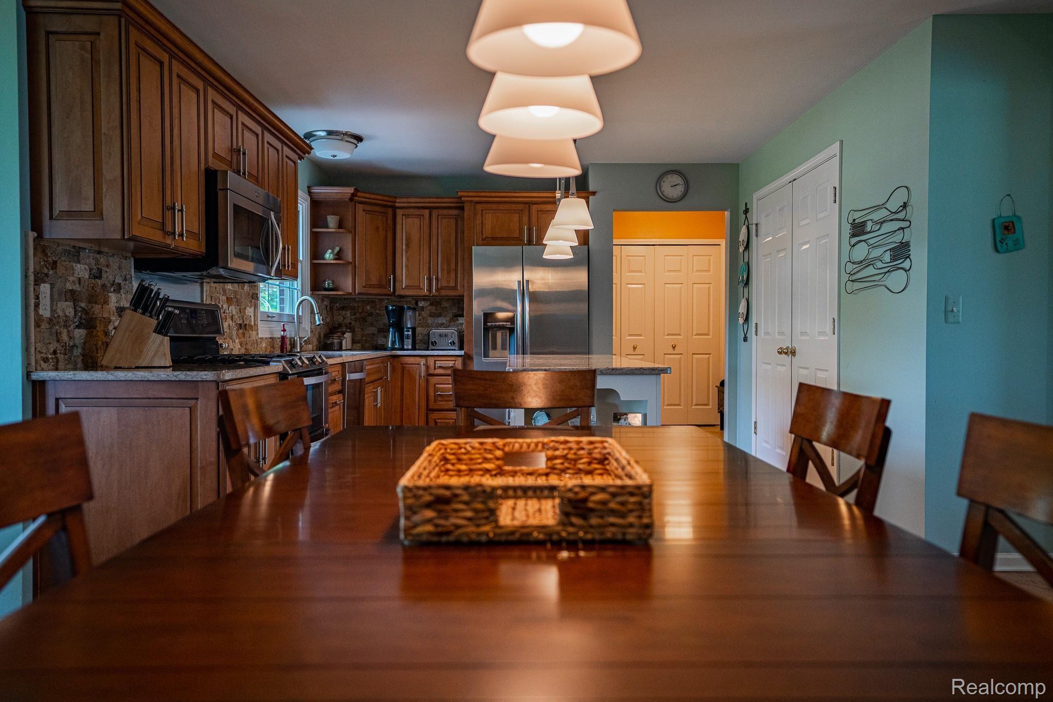 3508 Wyndam Court Rochester, MI 48306 - Photo 9 of 36 Wyndam Court-6.jpg