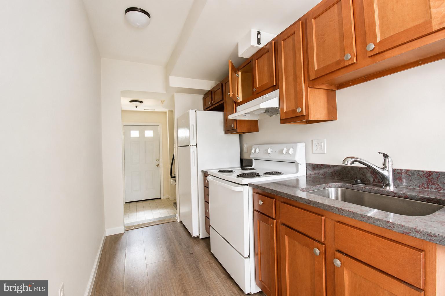 2806 Pomeroy Road Southeast Washington, DC 20020 - Photo 7 of 12