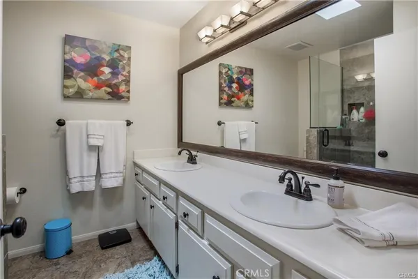 $422,500 | 5784 Los Coyotes Drive, Palm Springs, CA 92264