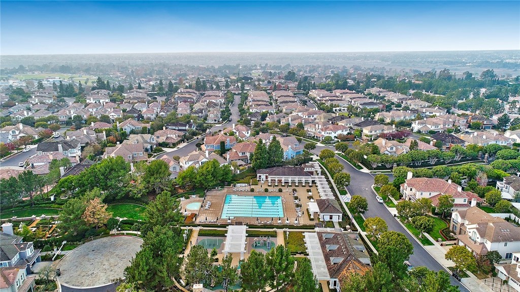 10 Thunderbird Drive Newport Beach, CA 92660 - Photo 3 of 5 an aerial view of multiple house