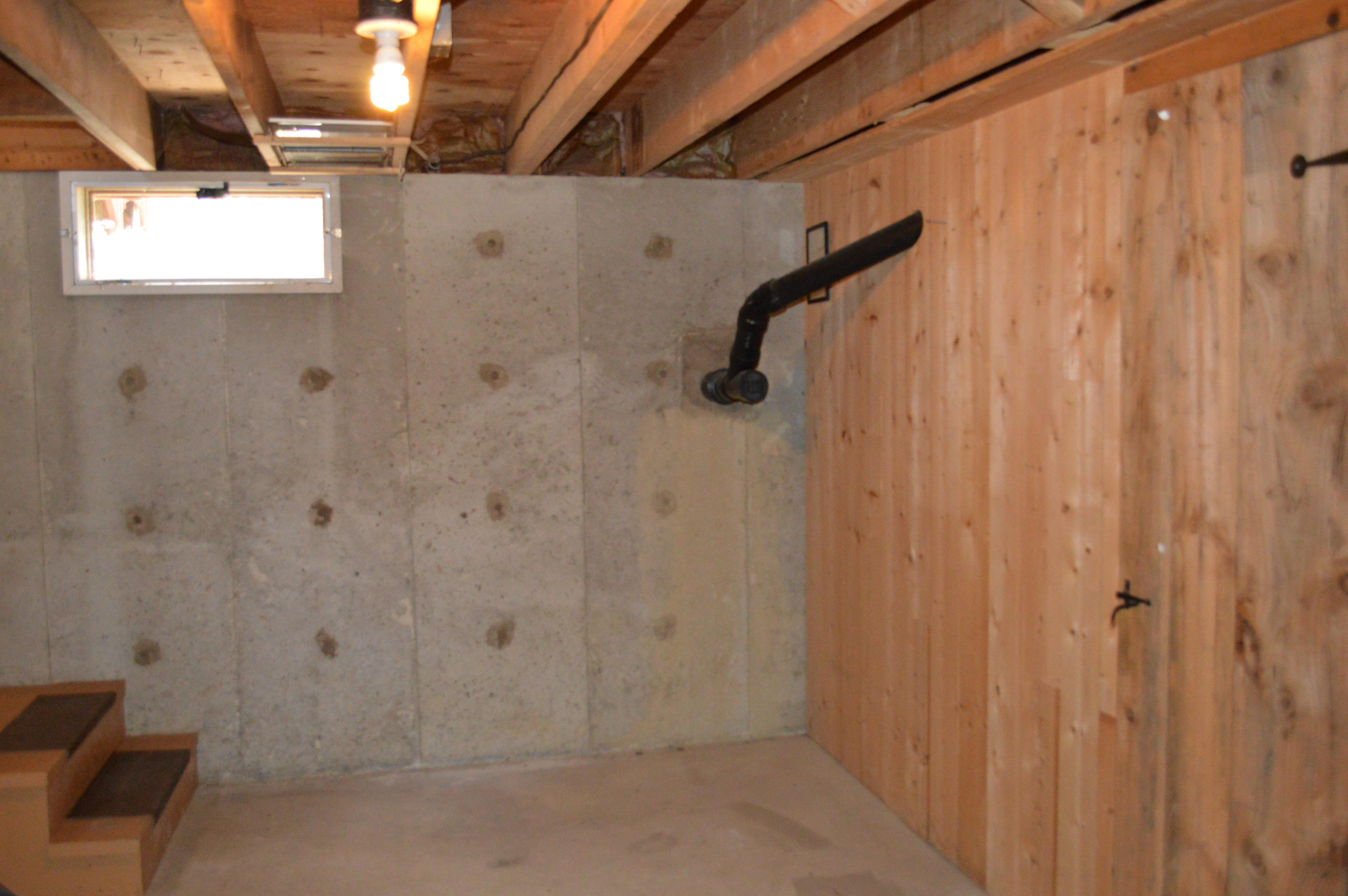256 Middlefield Road Washington, MA 01223 - Photo 34 of 45 a bathroom with a shower