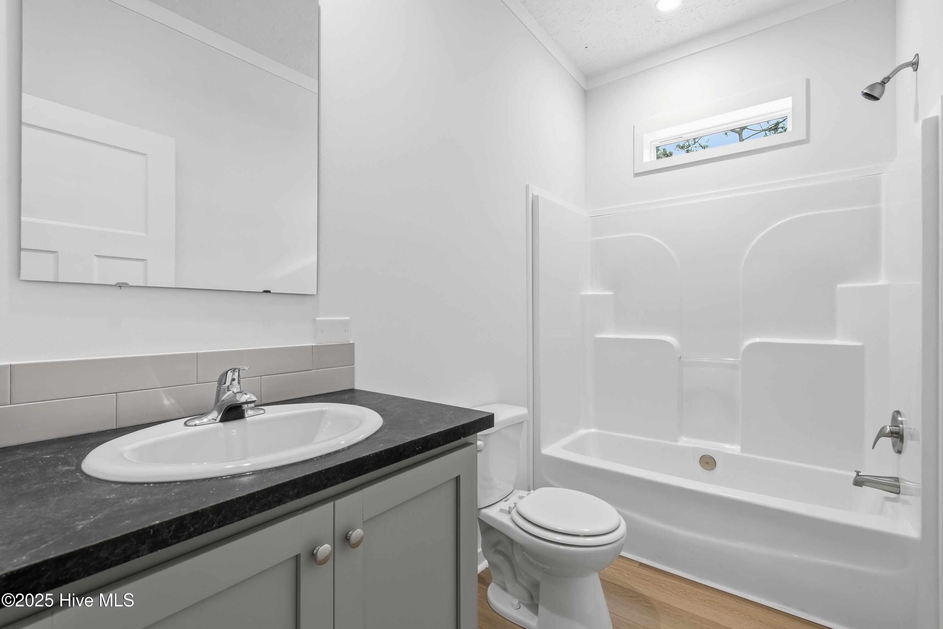 530 Sioux Road Southport, NC 28461 - Photo 23 of 29 Guest bathroom