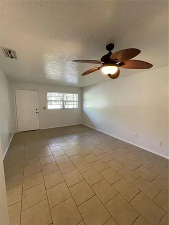 $1,800 | 27644 Green Willow Run, Wesley Chapel, FL 33544