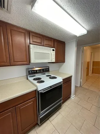 $1,800 | 27644 Green Willow Run, Wesley Chapel, FL 33544