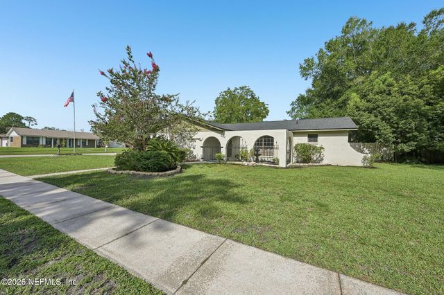 $309,000 | 200 Debarry Avenue, Orange Park, FL 32073