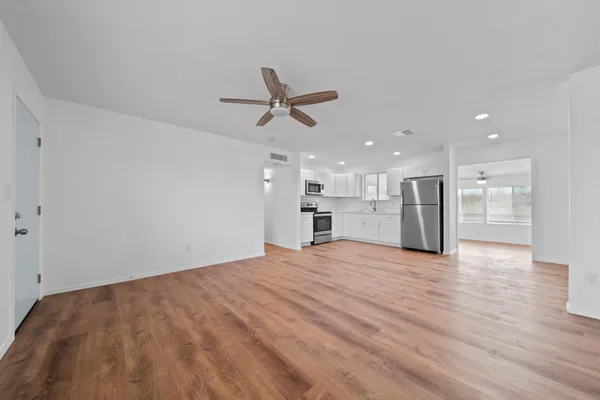 $1,450 | 570 South Yaqui Drive, Wickenburg, AZ 85390