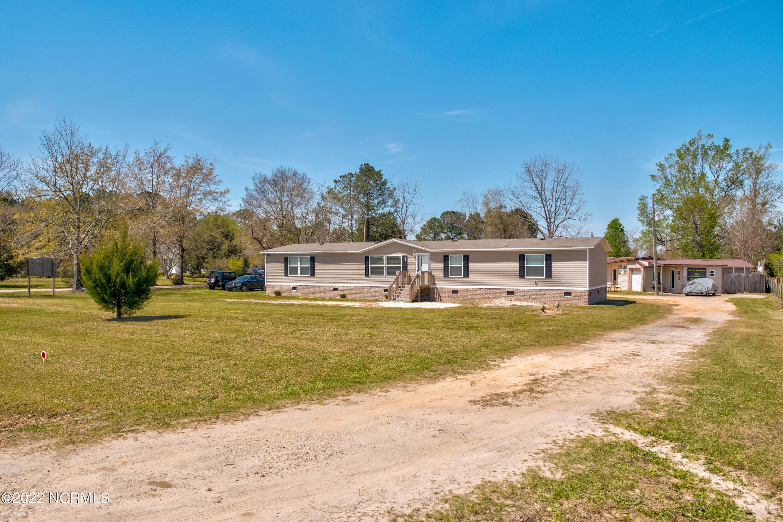 565 Shaw Road Riegelwood, NC 28456 - Photo 28 of 33 565 Shaw Rd-33