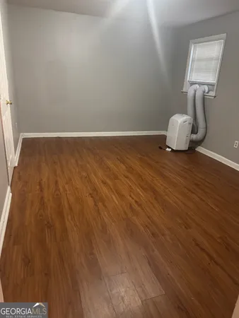 a room with wooden floor