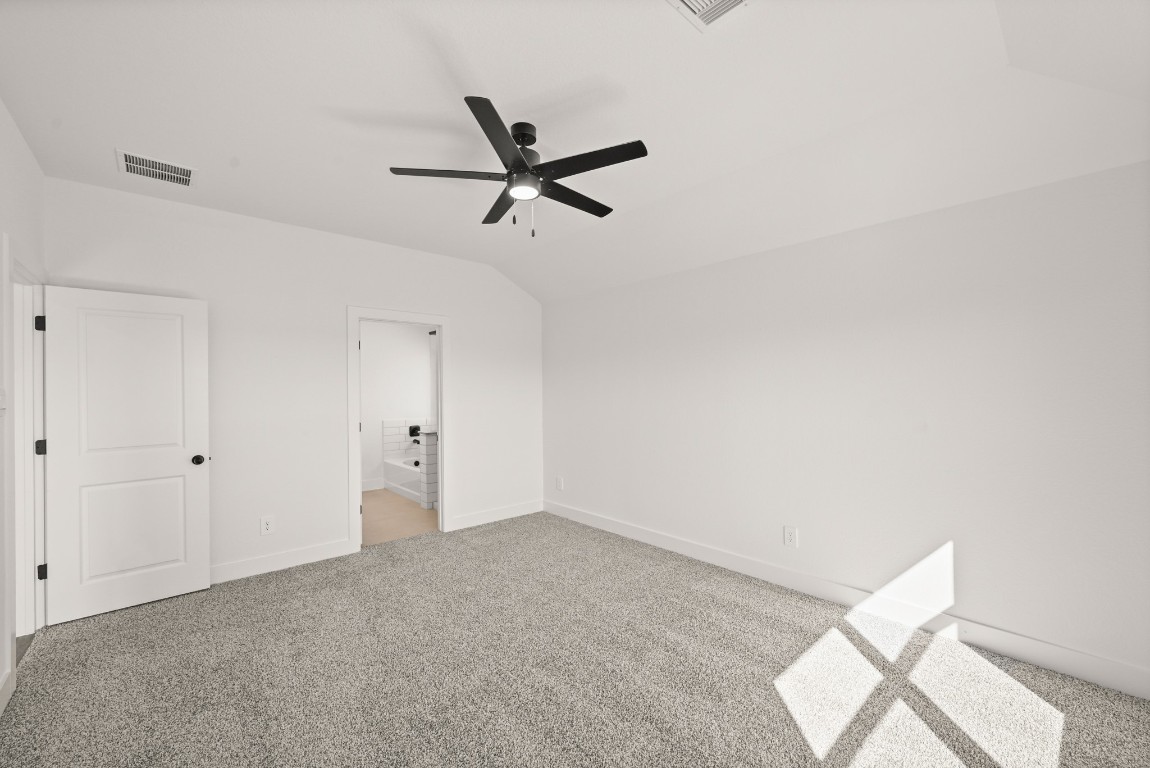 15775 Hanson Ridge Drive Montgomery, TX 77316 - Photo 13 of 33 a view of a big room with closet and windows