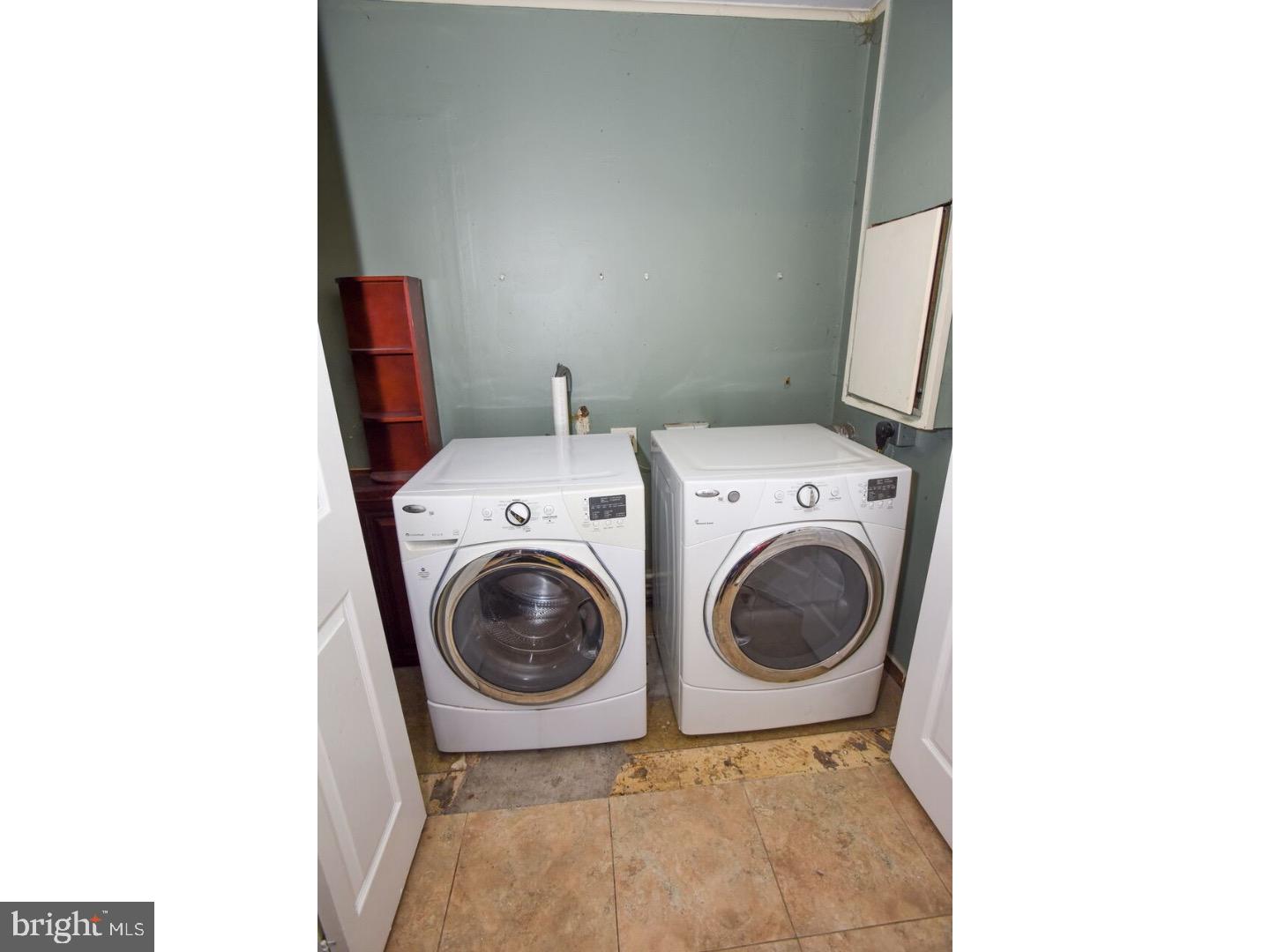 273 Cardiff Road Fairless Hills, PA 19030 - Photo 21 of 25 Laundry Room