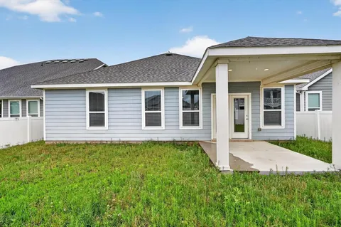 $325,000 | 1629 Hinckley Avenue, Providence Village, TX 76227