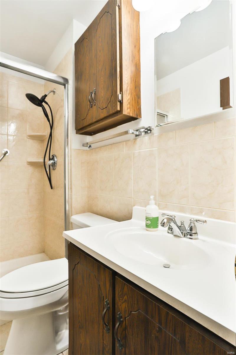 6416 Farmcrest Road St. Louis, MO 63129 - Photo 32 of 35 Gallery Image 32