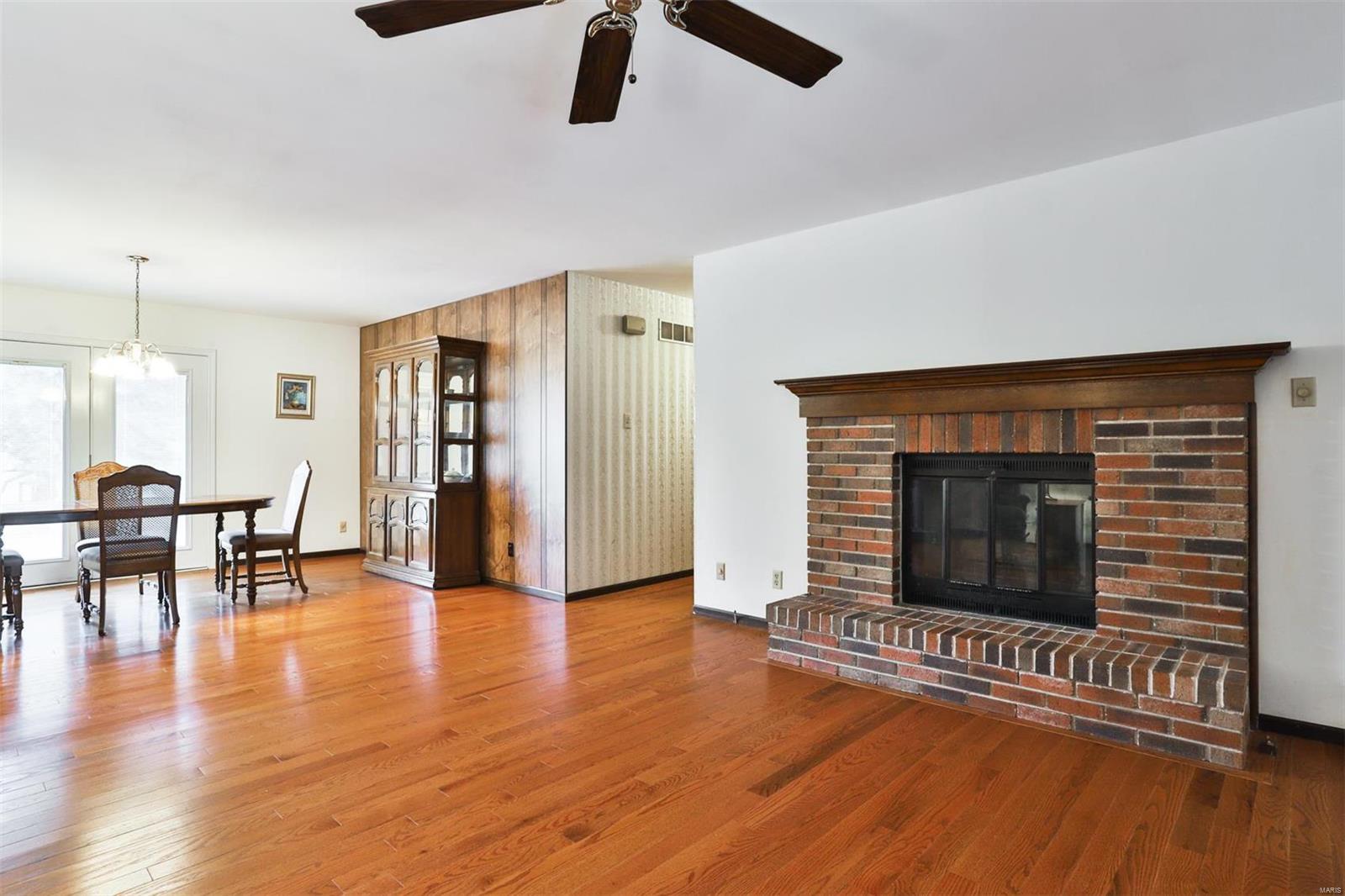 6416 Farmcrest Road St. Louis, MO 63129 - Photo 10 of 35 Gallery Image 10