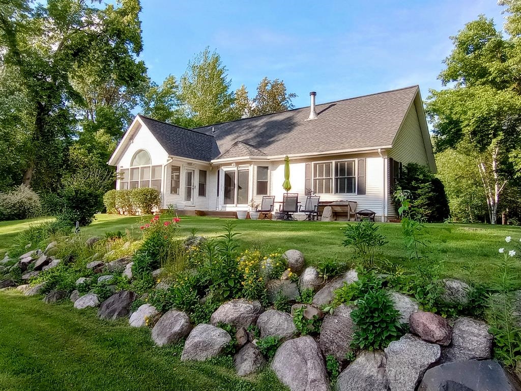 2308 River Road Beaverton, MI 48612 - Photo 1 of 53