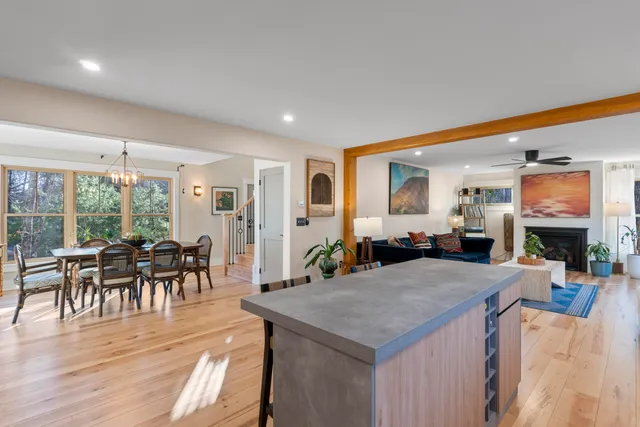 $1,100,000 | 12 Blueberry Lane, Kittery, ME 03904