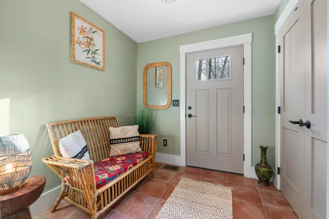 $1,100,000 | 12 Blueberry Lane, Kittery, ME 03904