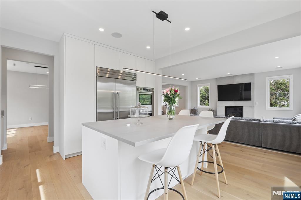 34 Merrifield Way Cresskill, NJ 07626 - Photo 14 of 48