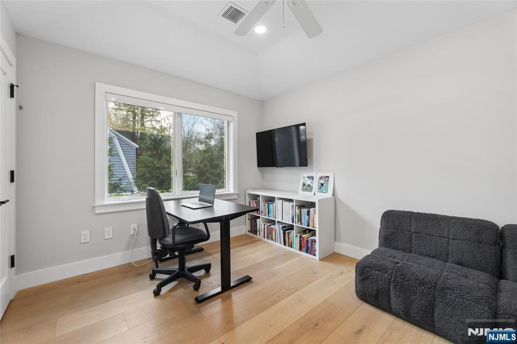 34 Merrifield Way Cresskill, NJ 07626 - Photo 29 of 48