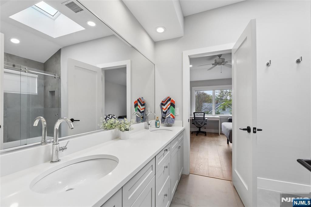 34 Merrifield Way Cresskill, NJ 07626 - Photo 32 of 48