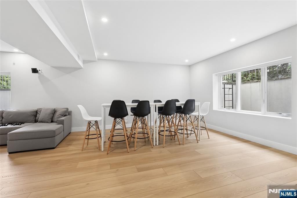 34 Merrifield Way Cresskill, NJ 07626 - Photo 40 of 48