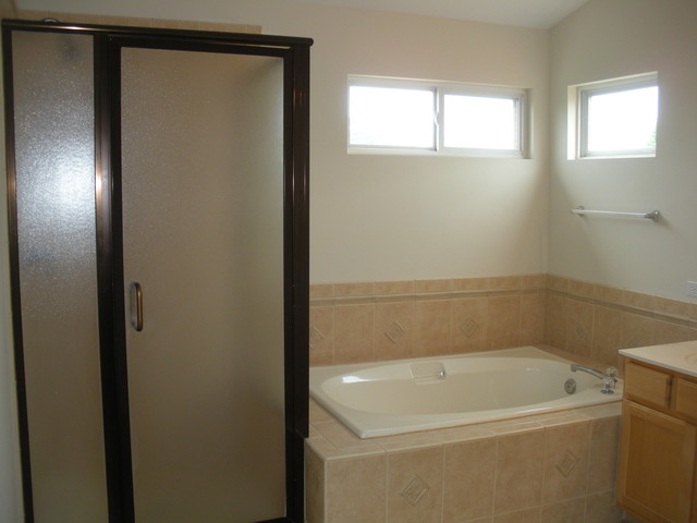241 Ellis Road Lake In The Hills, IL 60156 - Photo 11 of 20