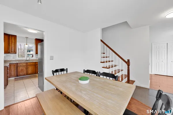$249,900 | 104 Carriage House, Unit 104, Enfield, CT 06082