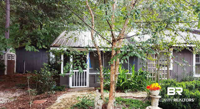 511 Liberty Street Fairhope, AL 36532 - Photo 4 of 16