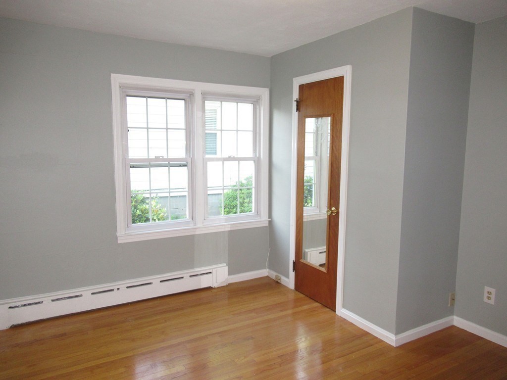 18 Lexington Road Longmeadow, MA 01106 - Photo 8 of 22 Gallery Image 8
