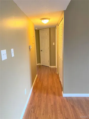 $1,100 | 2506 Creve Coeur Mill Road, Unit 6, Maryland Heights, MO 63043