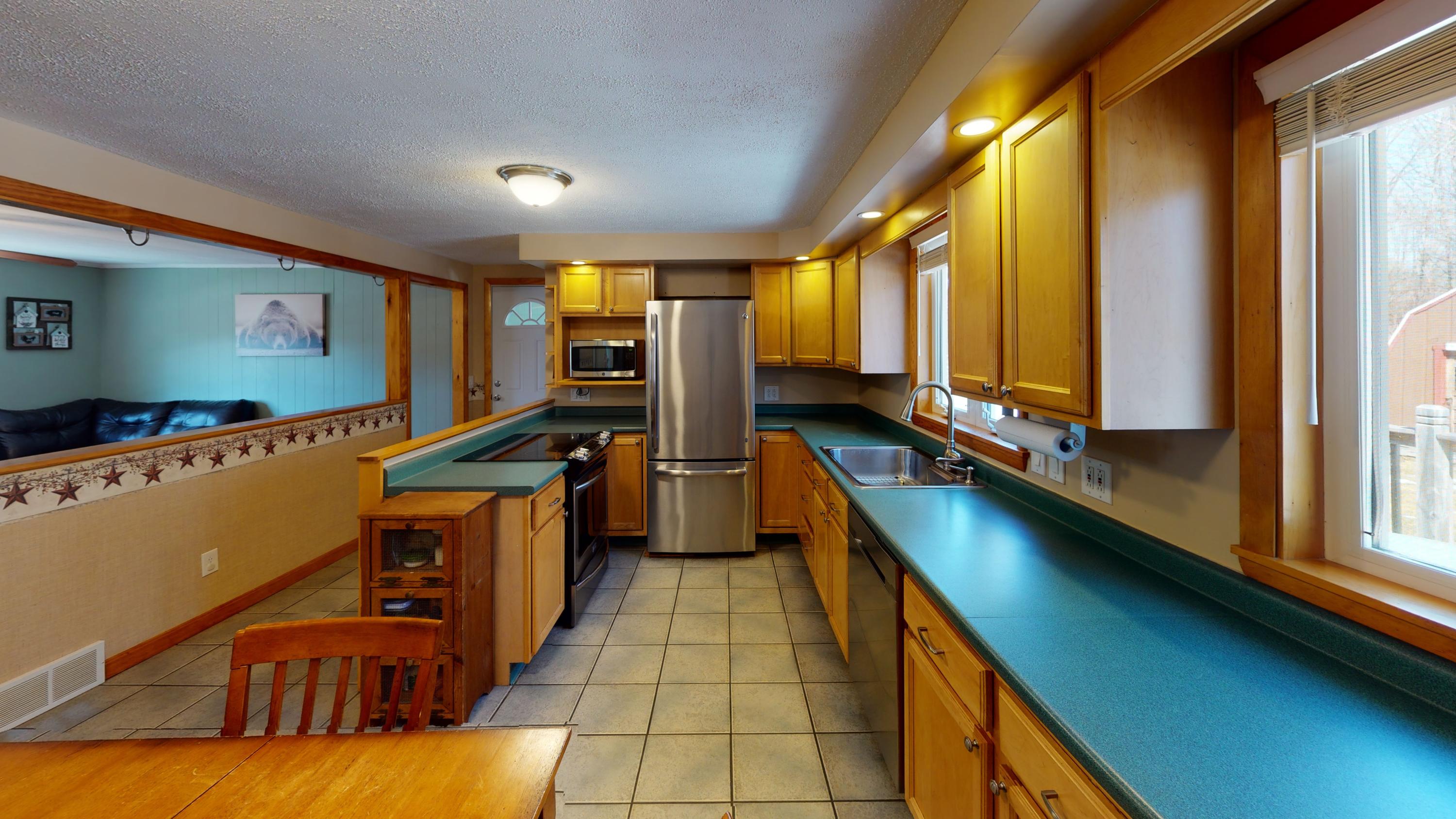 15 Sprucewood Road Auburn, ME 04210 - Photo 10 of 31 kitchen